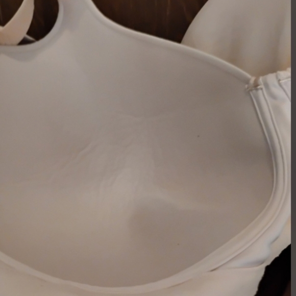 44 DDD Vanity Fair wirefree beige bra - Picture 2 of 4